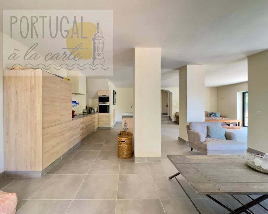 Moradia T4 para Venda em Paderne Foto 17