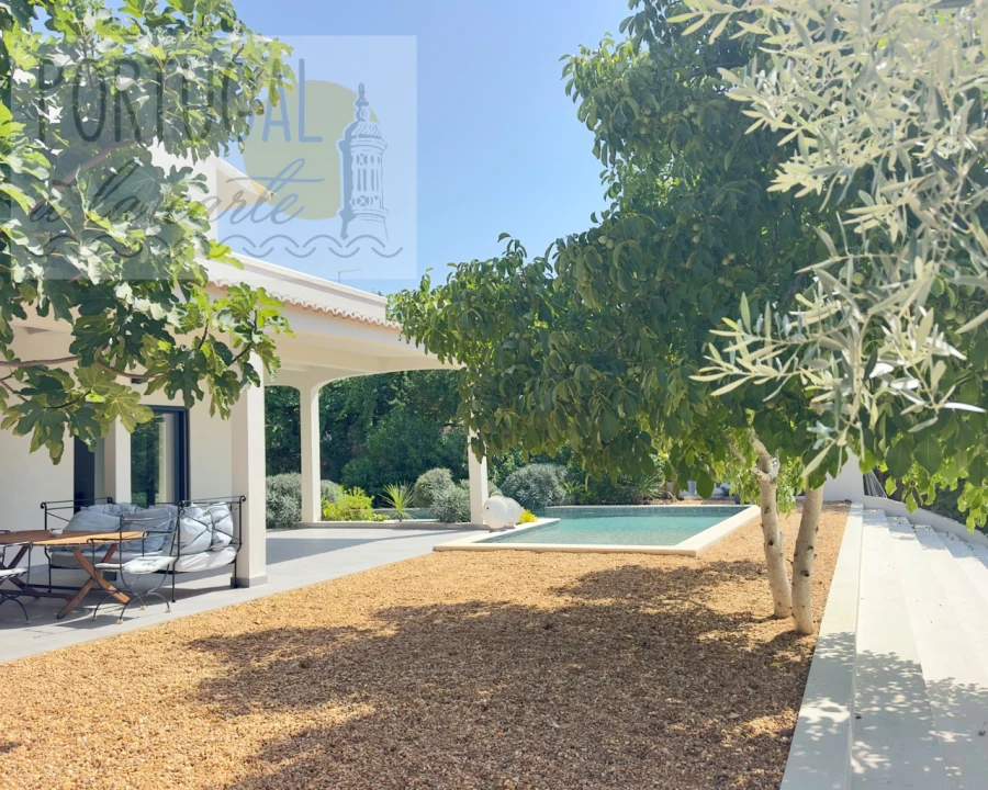 Moradia T4 para Venda em Paderne Foto 58