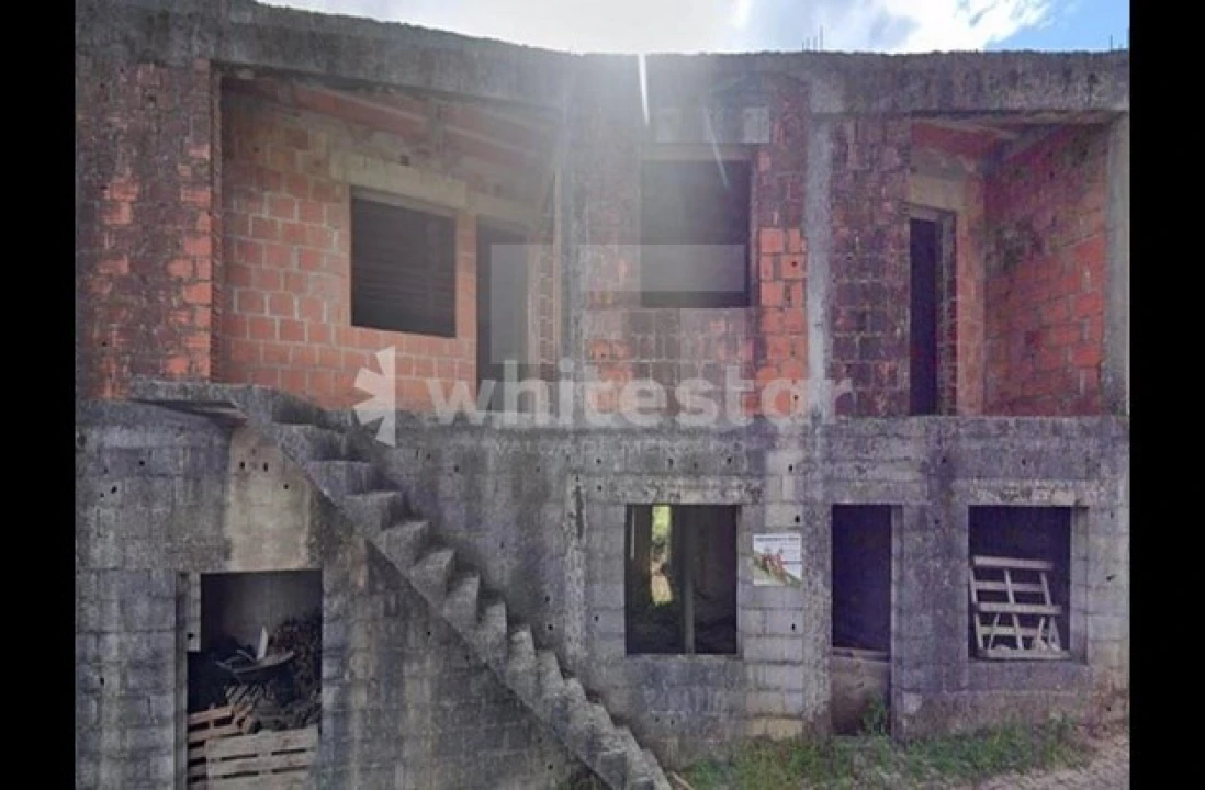 Moradia T3 para Venda em Satão Foto 3