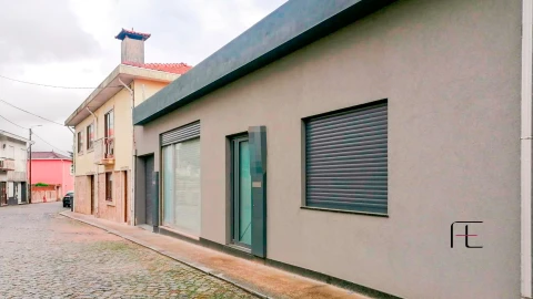 Moradia T3 para Venda em Castêlo da Maia