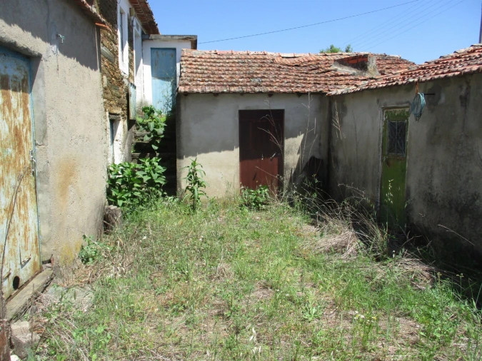 Moradia T2 para Venda em Sarzedas Foto 5