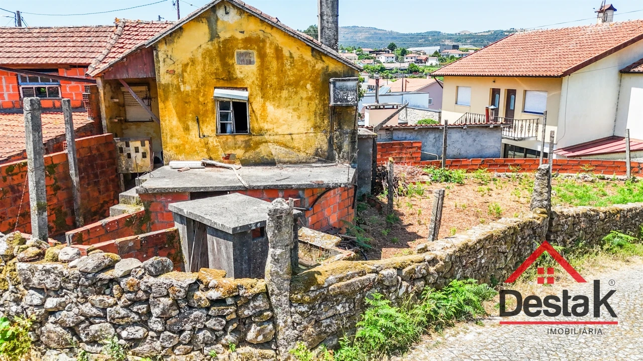 Moradia T2 para Venda em Oliveira de Frades, Souto de Lafões e Sejães Foto 8