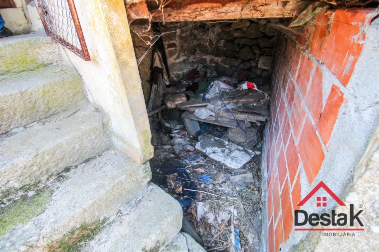 Moradia T2 para Venda em Oliveira de Frades, Souto de Lafões e Sejães Foto 27