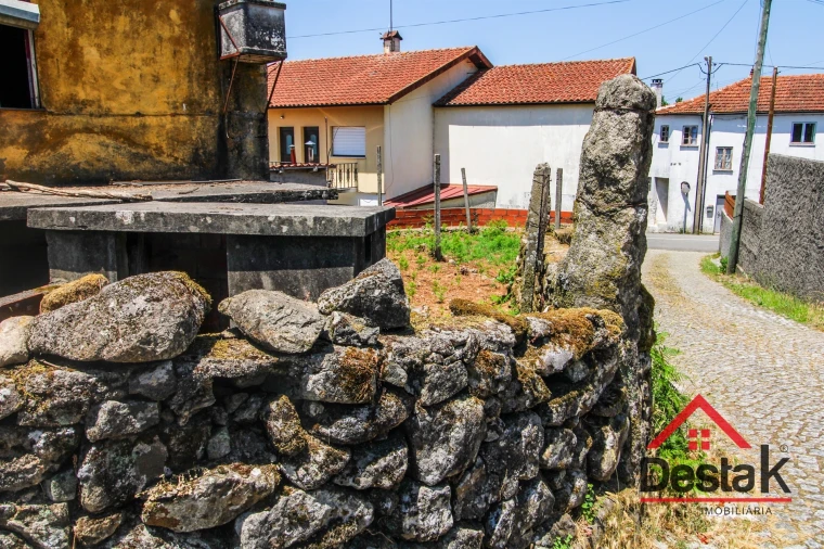 Moradia T2 para Venda em Oliveira de Frades, Souto de Lafões e Sejães Foto 15