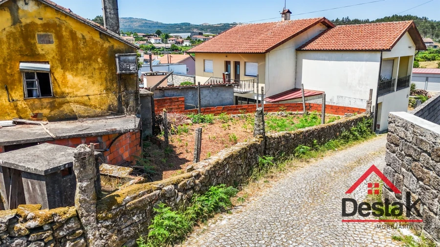 Moradia T2 para Venda em Oliveira de Frades, Souto de Lafões e Sejães Foto 7