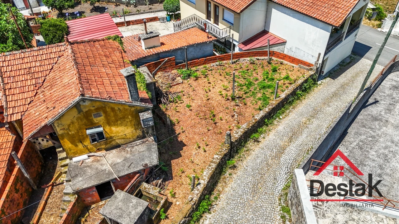 Moradia T2 para Venda em Oliveira de Frades, Souto de Lafões e Sejães Foto 5