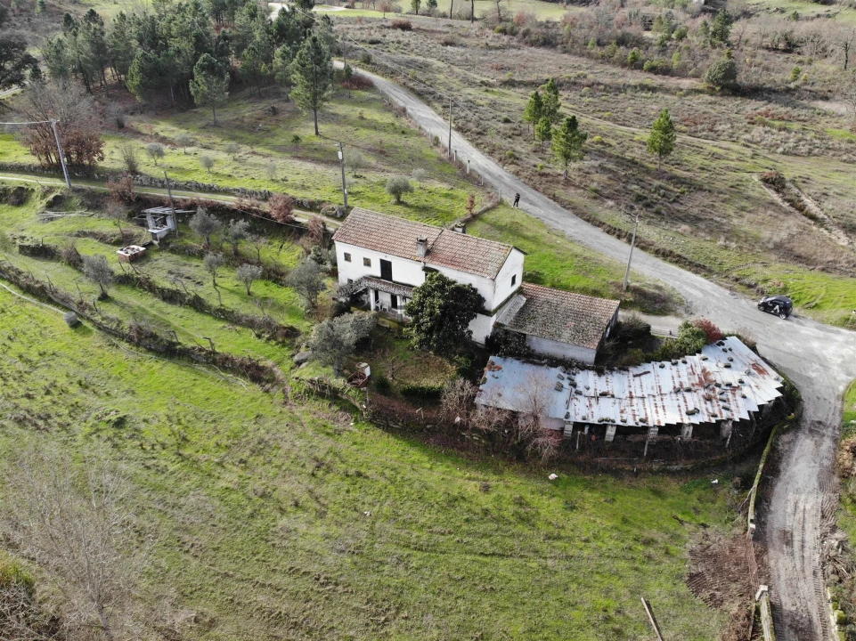 Moradia T6 para Venda em São Pedro e Santa Maria e Vila Boa do Mondego Foto 35