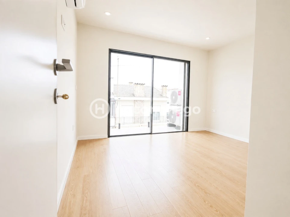 Apartamento T4 para Venda em Arcozelo Foto 9
