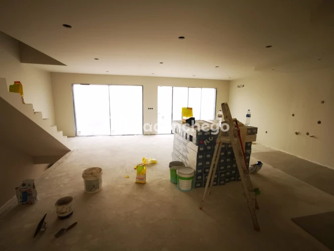 Apartamento T4 para Venda em Arcozelo Foto 9