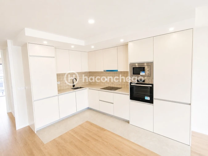 Apartamento T4 para Venda em Arcozelo Foto 8
