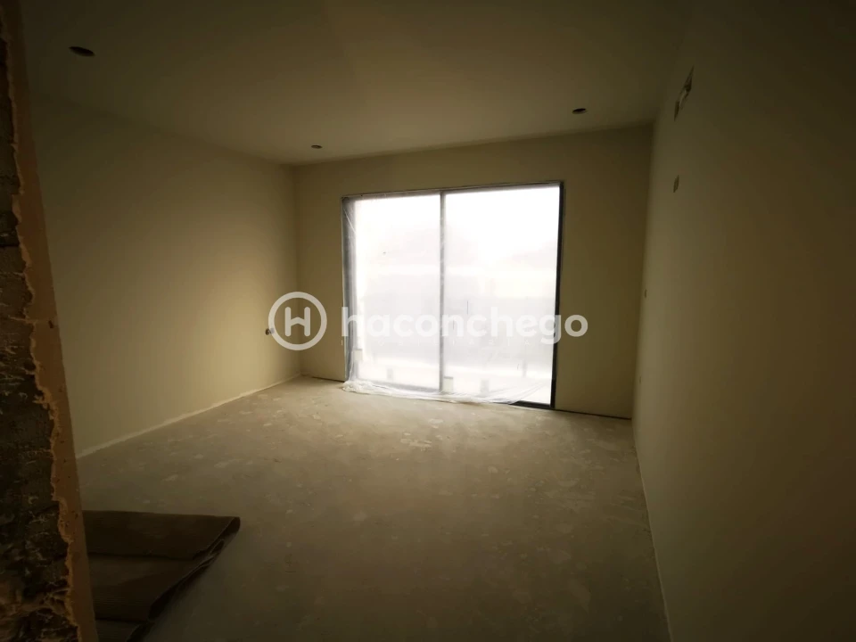 Apartamento T4 para Venda em Arcozelo Foto 15