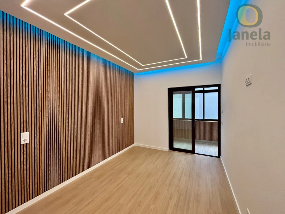 Apartamento T3 para Venda em Quarteira Foto 25
