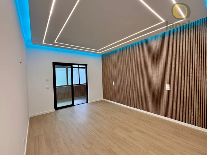 Apartamento T3 para Venda em Quarteira Foto 18