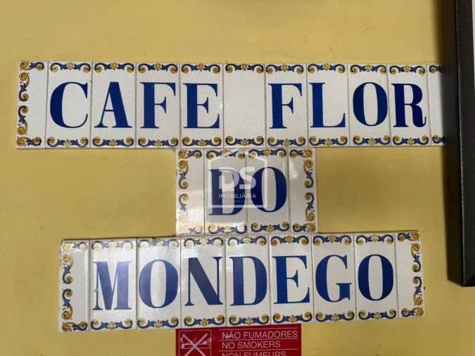 Moradia T5 para Venda em Forno Telheiro Foto 23