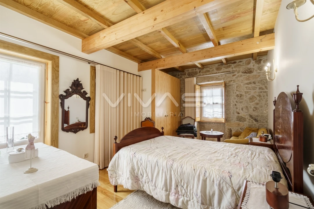 Moradia T3 para Venda em Sande, Vilarinho, Barros e Gomide Foto 4