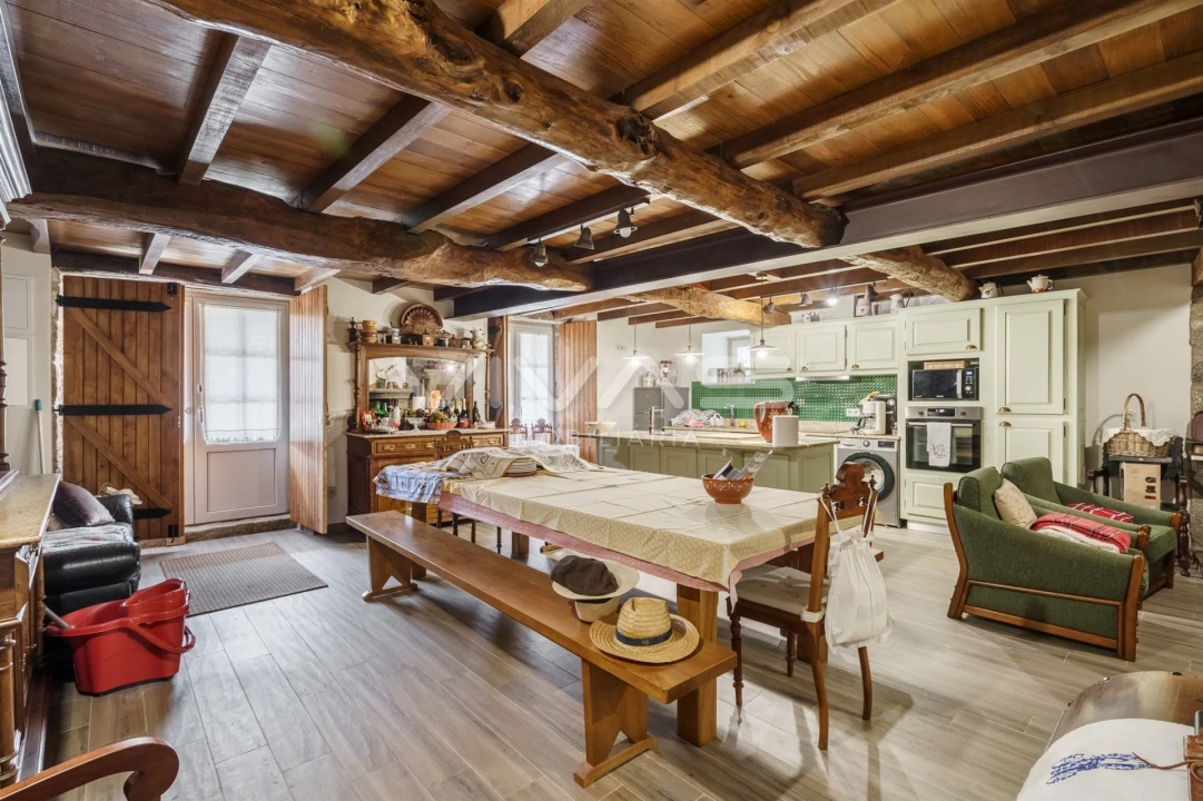 Moradia T3 para Venda em Sande, Vilarinho, Barros e Gomide Foto 23