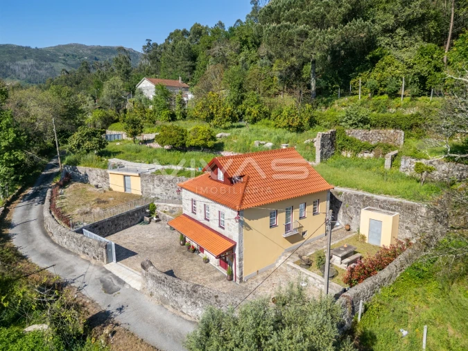 Moradia T3 para Venda em Sande, Vilarinho, Barros e Gomide Foto 3