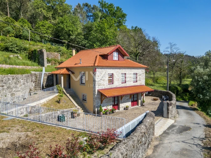 Moradia T3 para Venda em Sande, Vilarinho, Barros e Gomide Foto 1