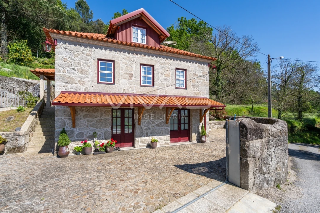 Moradia T3 para Venda em Sande, Vilarinho, Barros e Gomide Foto 2