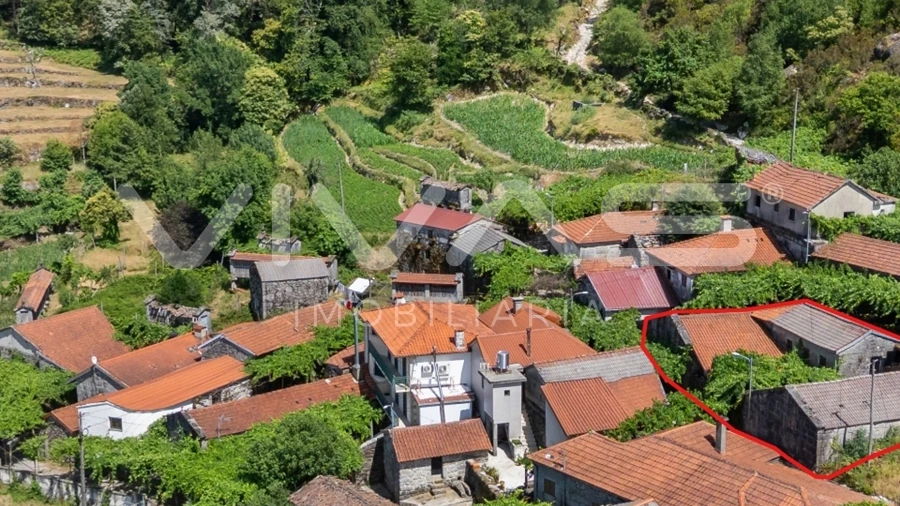 Moradia T0 para Venda em Chamoim e Vilar