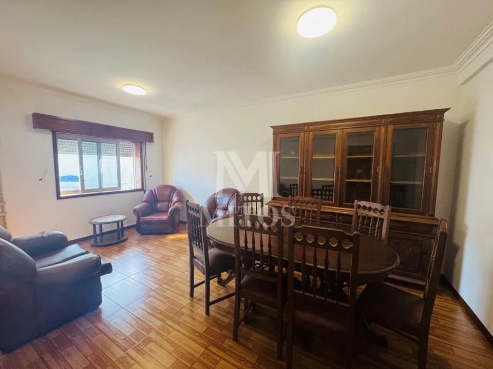 Apartamento T2 para Arrendamento em Santa Maria Maior e Monserrate e Meadela Foto 3