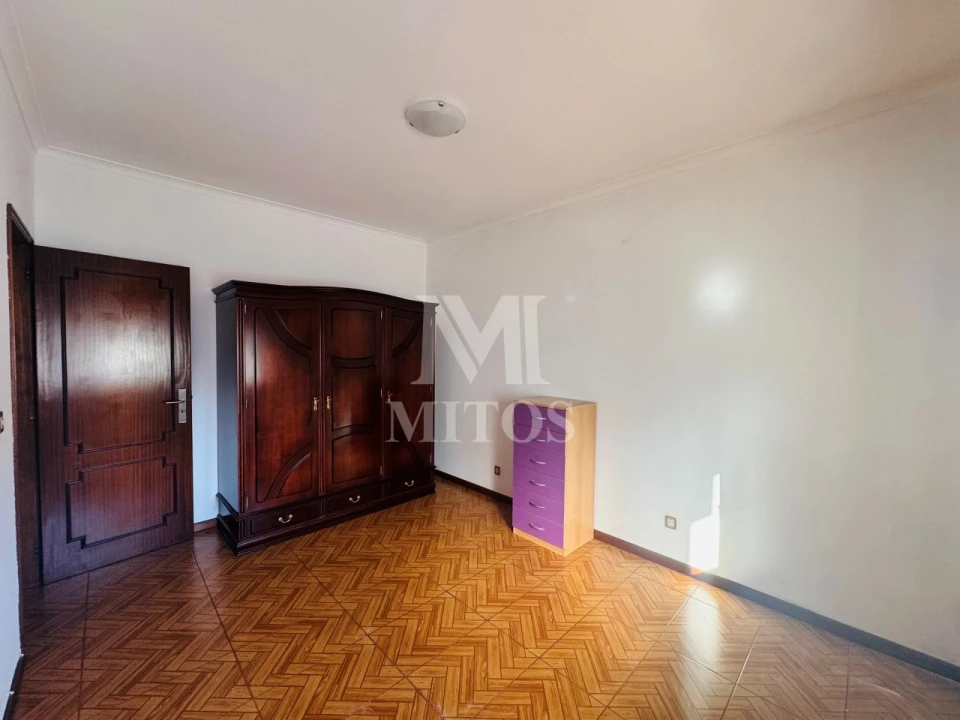 Apartamento T2 para Arrendamento em Santa Maria Maior e Monserrate e Meadela Foto 10