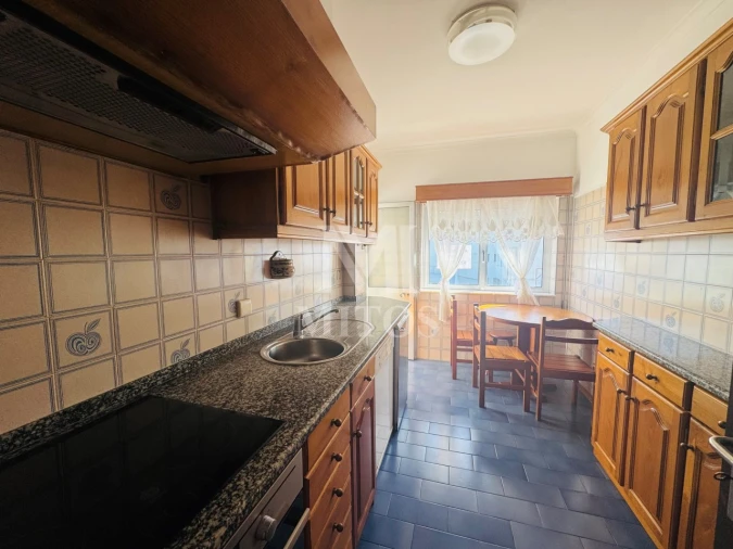 Apartamento T2 para Arrendamento em Santa Maria Maior e Monserrate e Meadela Foto 11
