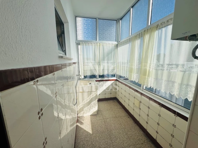Apartamento T2 para Arrendamento em Santa Maria Maior e Monserrate e Meadela Foto 13
