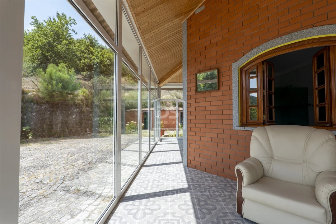 Moradia T3 para Venda em Santiago de Besteiros Foto 40