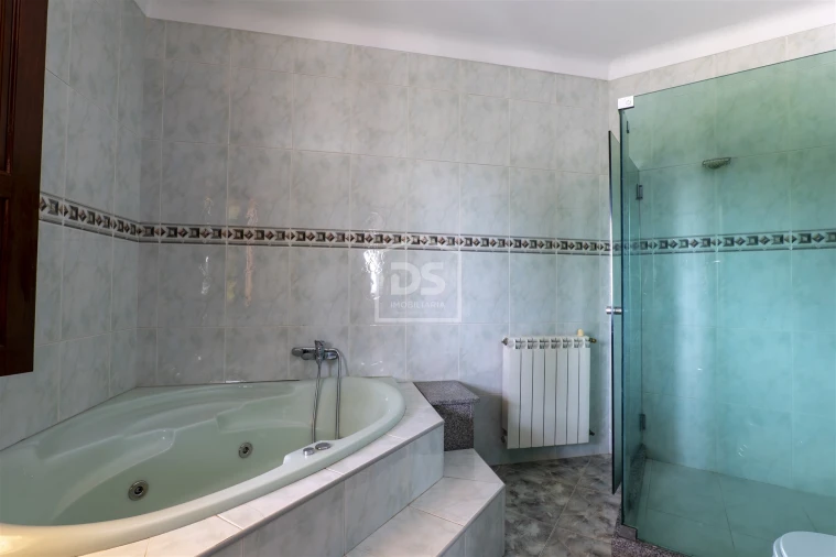 Moradia T3 para Venda em Santiago de Besteiros Foto 29