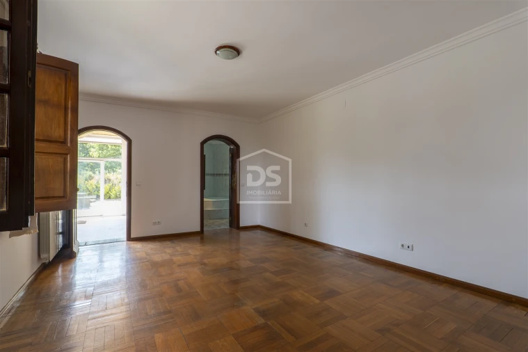 Moradia T3 para Venda em Santiago de Besteiros Foto 27