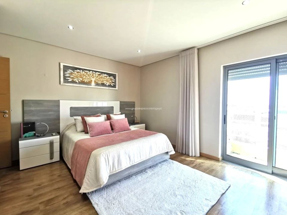 Apartamento T3 para Venda em Pechão Foto 18