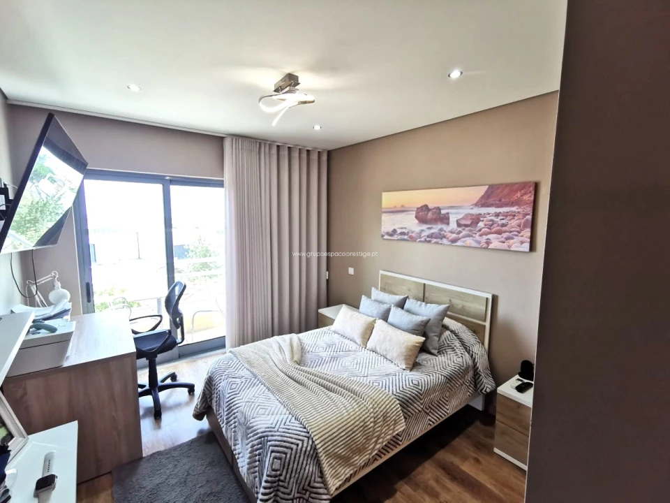 Apartamento T3 para Venda em Pechão Foto 23