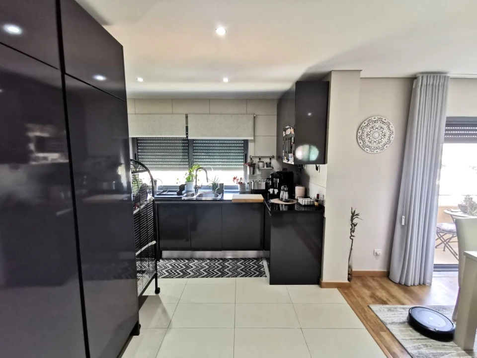 Apartamento T3 para Venda em Pechão Foto 4