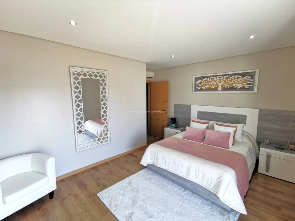 Apartamento T3 para Venda em Pechão Foto 21