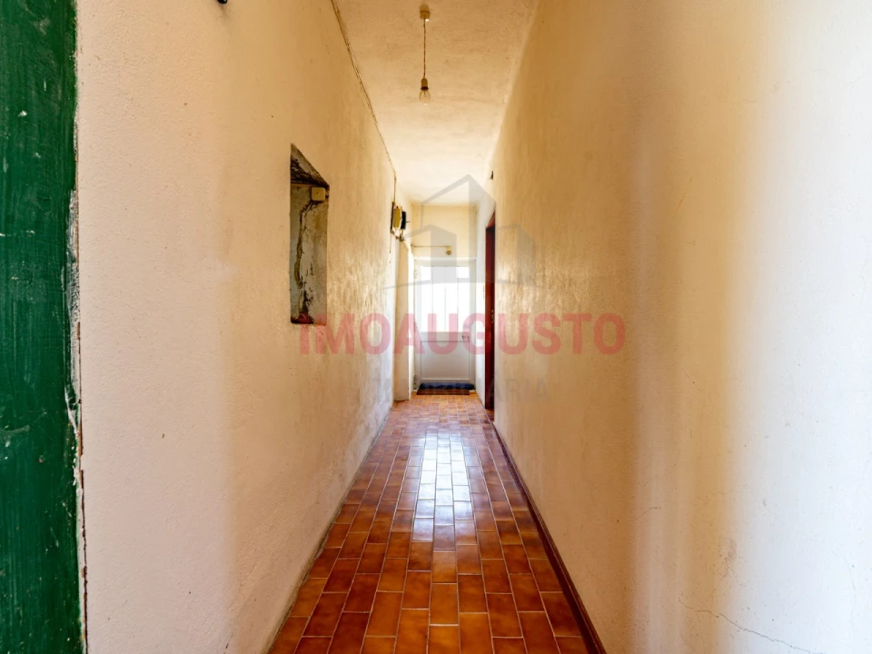 Moradia T3 para Venda em Melo e Nabais Foto 9