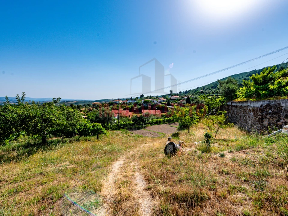 Moradia T3 para Venda em Melo e Nabais Foto 29