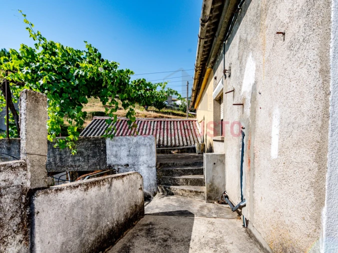 Moradia T3 para Venda em Melo e Nabais Foto 18