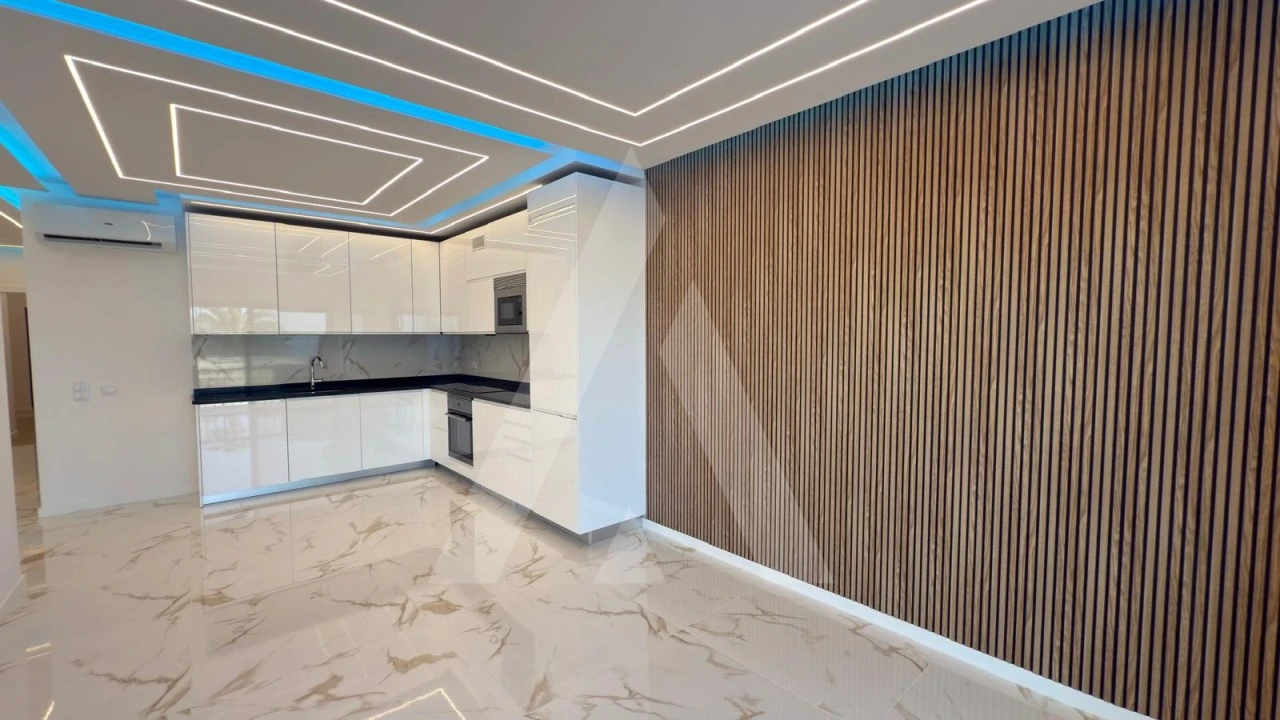 Apartamento T3 para Venda em Quarteira Foto 4