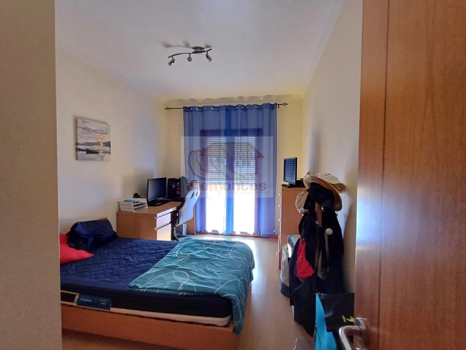 Apartamento T3 para Venda em Grândola e Santa Margarida da Serra Foto 13