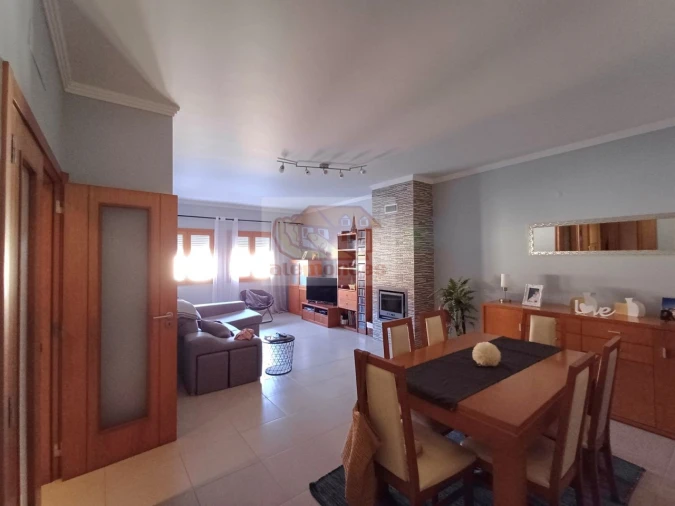Apartamento T3 para Venda em Grândola e Santa Margarida da Serra Foto 2