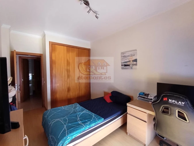 Apartamento T3 para Venda em Grândola e Santa Margarida da Serra Foto 14