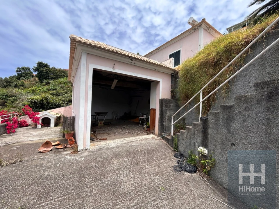 Moradia T3 para Venda em Faial Foto 4