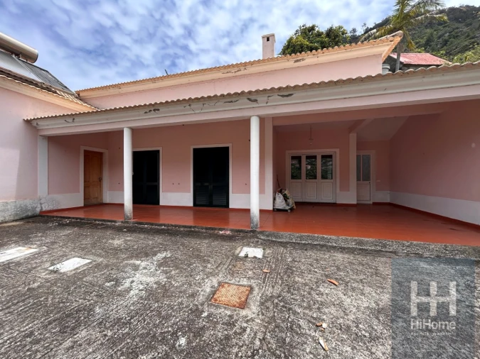 Moradia T3 para Venda em Faial Foto 2