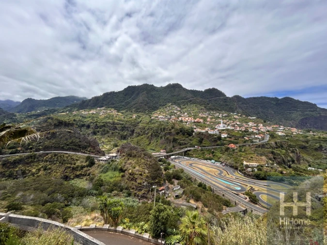 Moradia T3 para Venda em Faial Foto 6