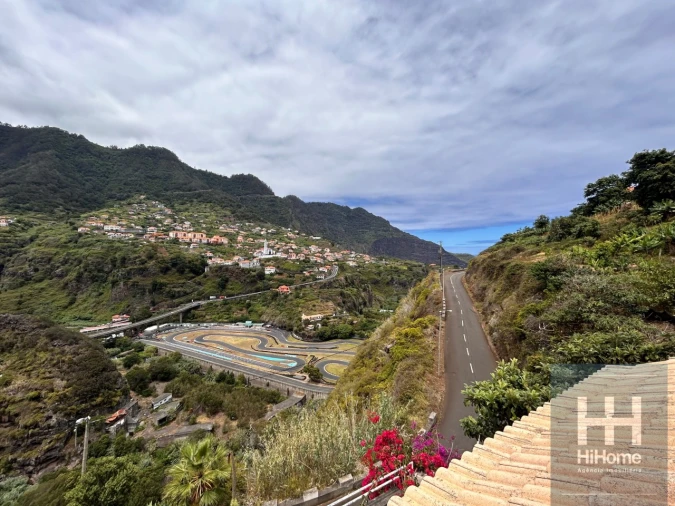 Moradia T3 para Venda em Faial Foto 7