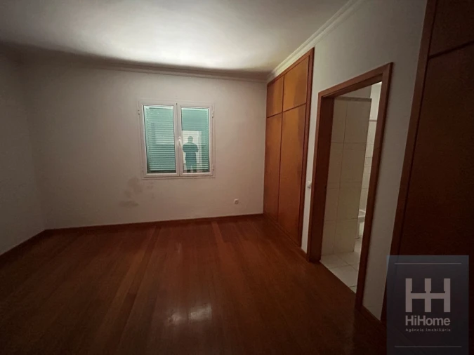 Moradia T3 para Venda em Faial Foto 20