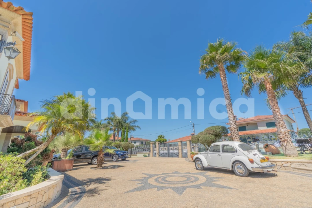 Moradia T5 para Venda em Gondifelos, Cavalões e Outiz Foto 9