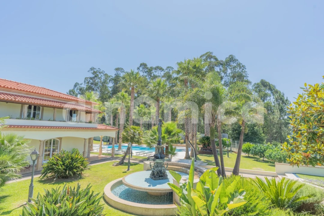 Moradia T5 para Venda em Gondifelos, Cavalões e Outiz Foto 19