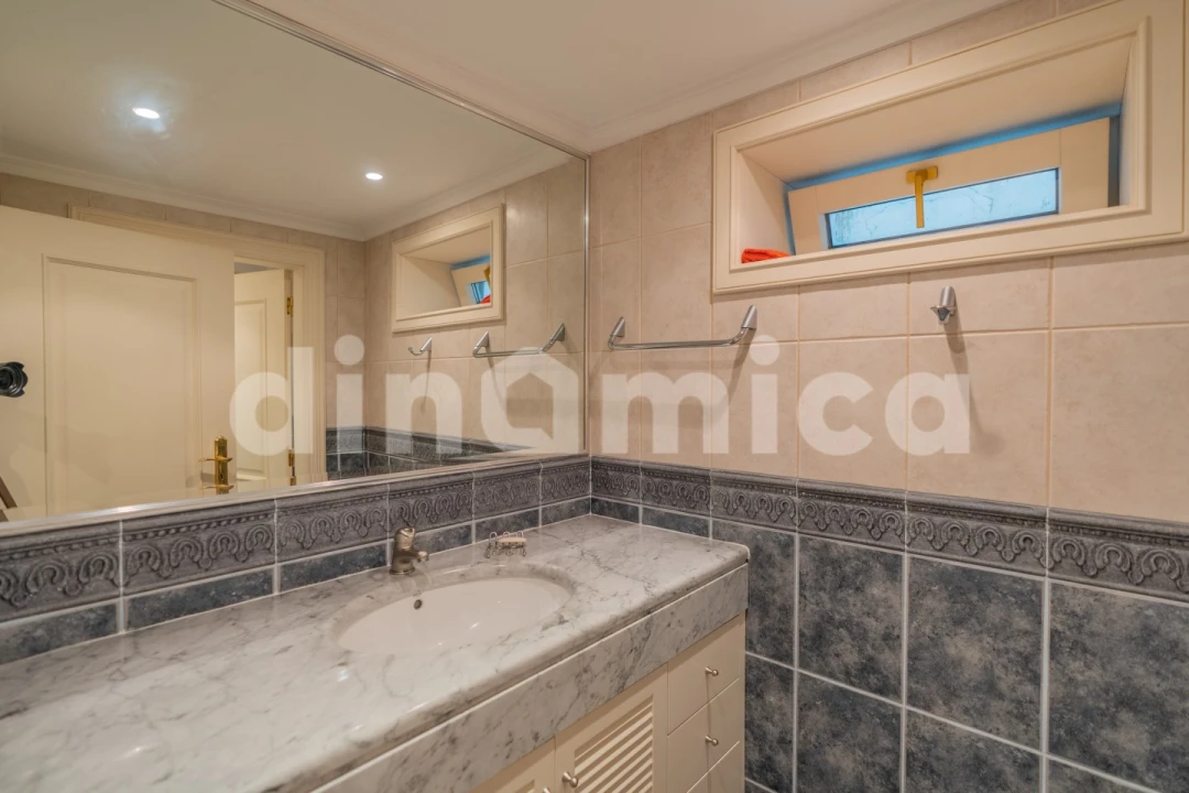 Moradia T5 para Venda em Gondifelos, Cavalões e Outiz Foto 40